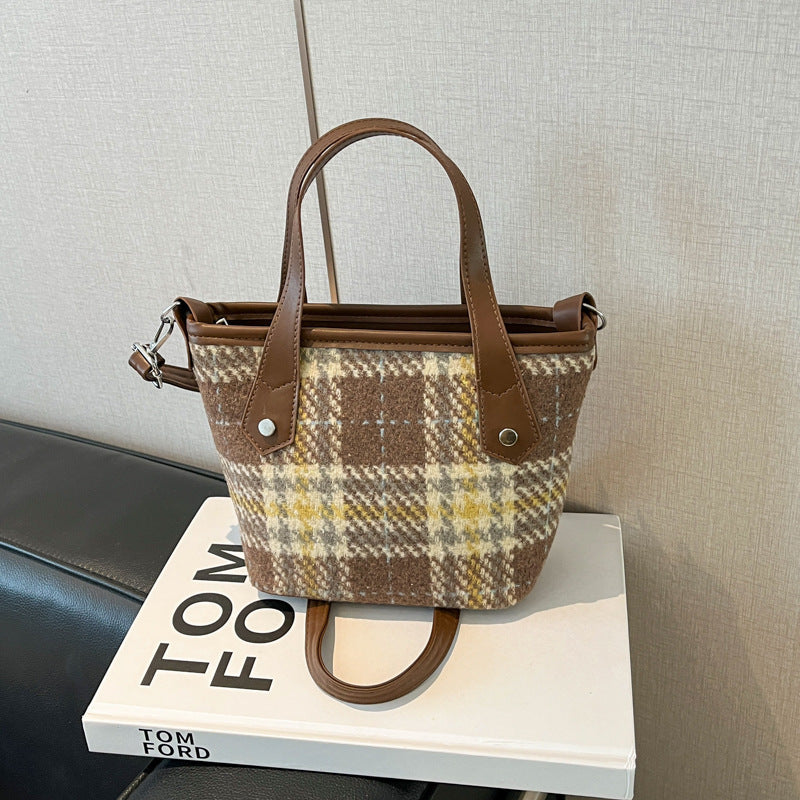 K Large-capacity Fashionable Plaid Tote Bag
