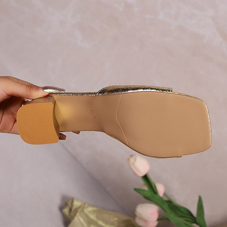K Shiny Chunky-heel Square-toe Sandals