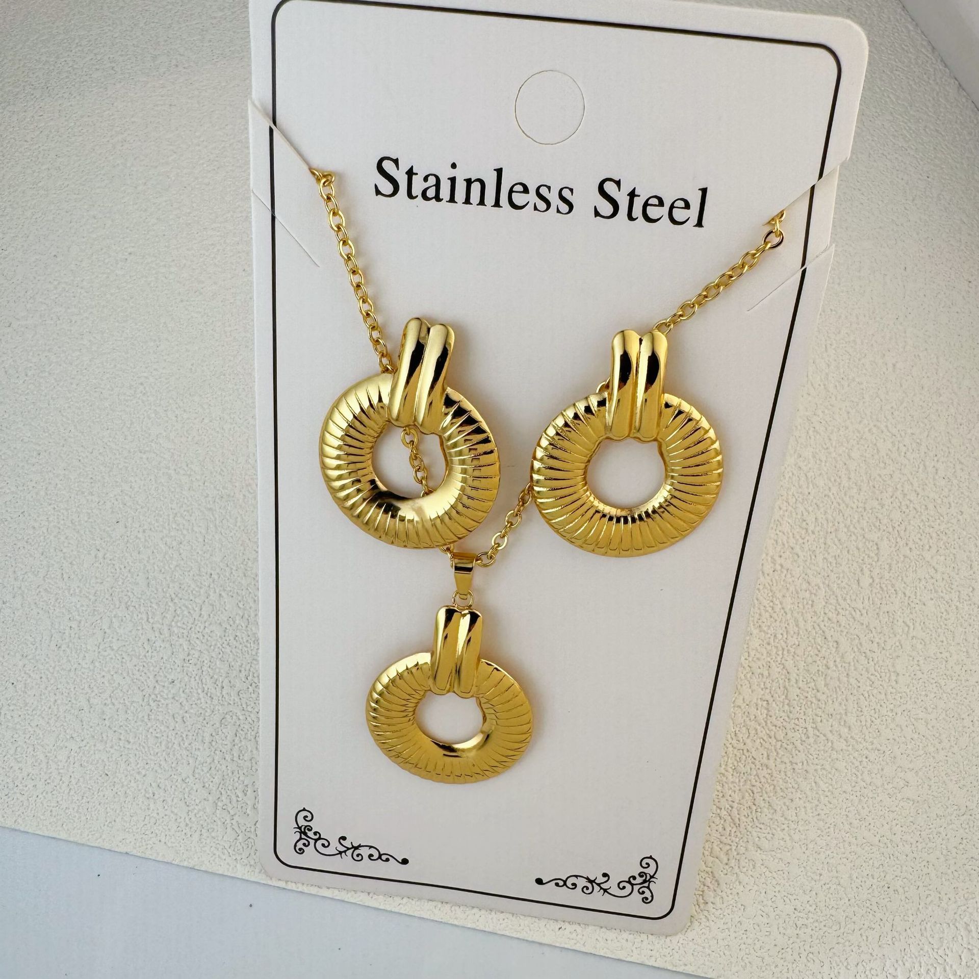 K New Stainless Steel Plated 18k Gold Necklace Earring Set