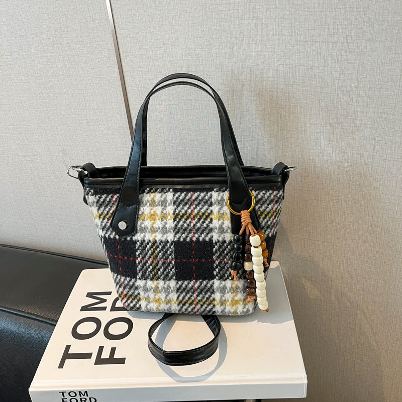 K Large-capacity Fashionable Plaid Tote Bag