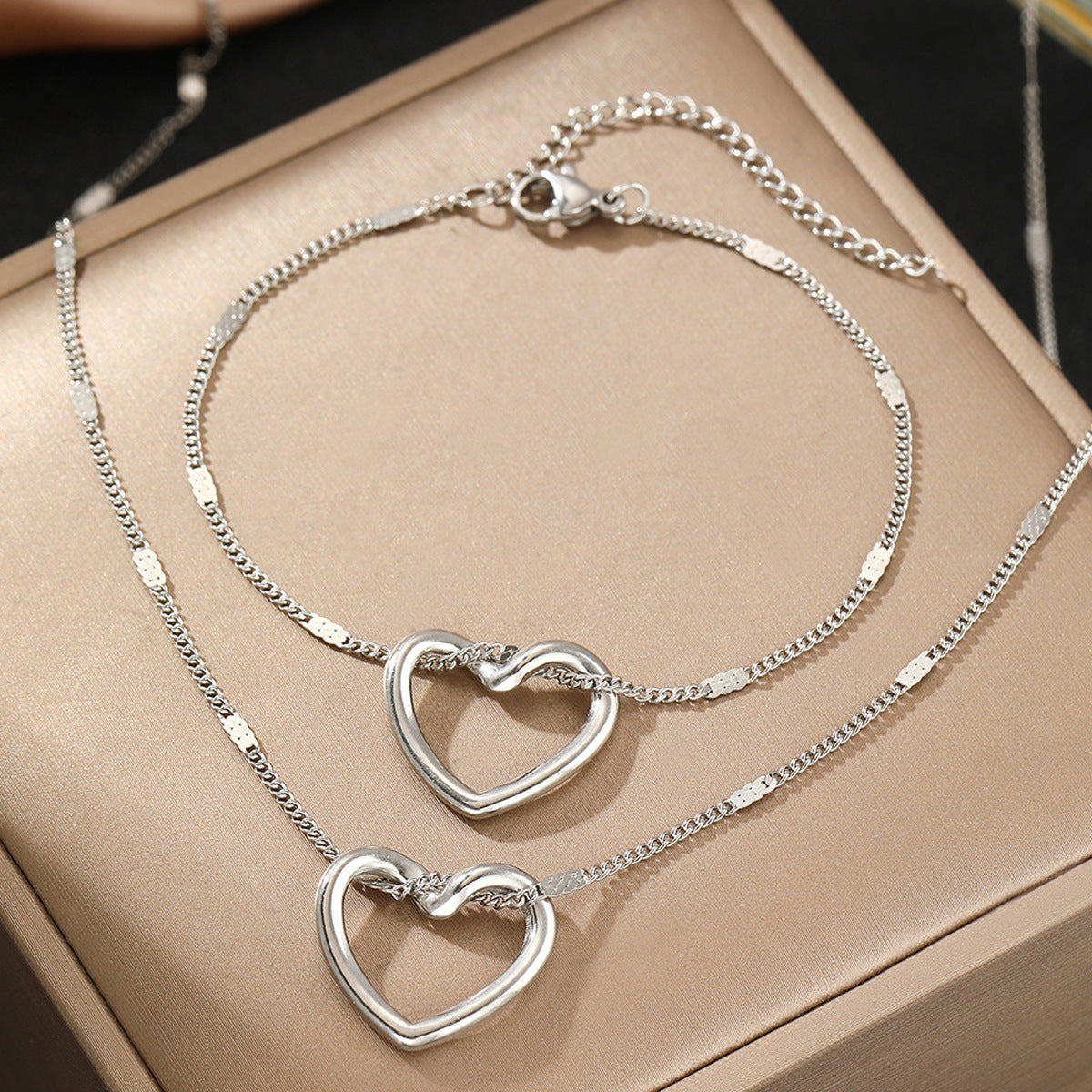 K Stainless Steel Hollow Heart Necklace And Bracelet Set