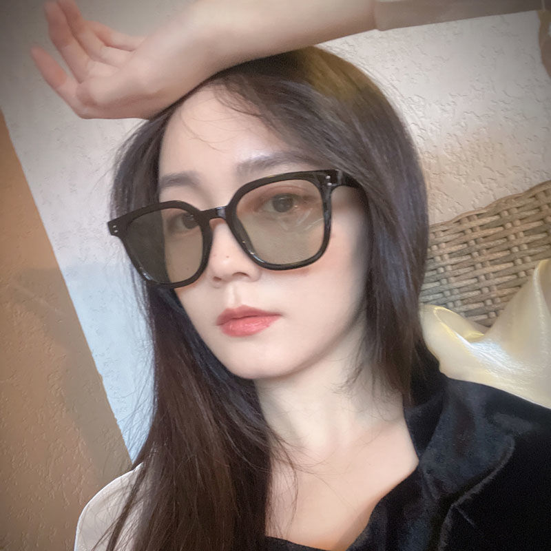 K Plastic Fashionable All Matching Sunglasses