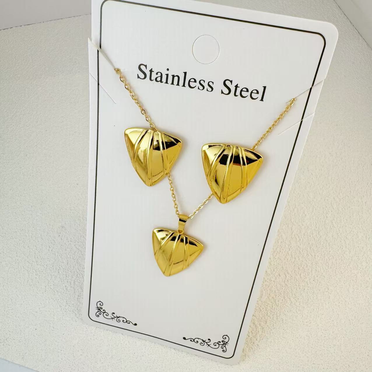 K New Stainless Steel Plated 18k Gold Necklace Earring Set
