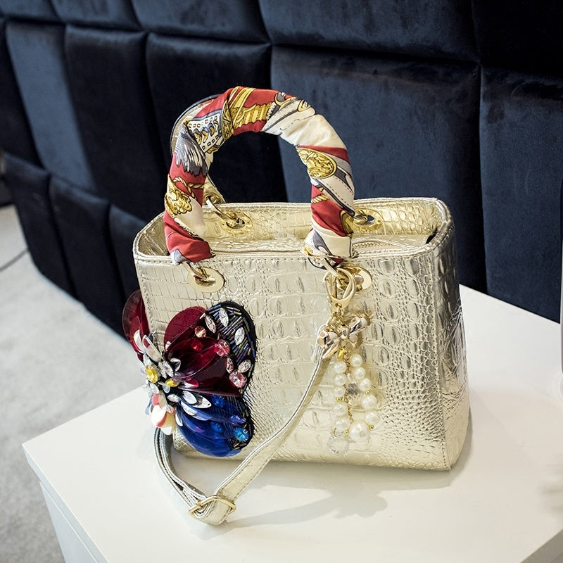 K Chinese-style Butterfly Headdress With Diamonds And Colorful Rhinestones Crossbody Bag