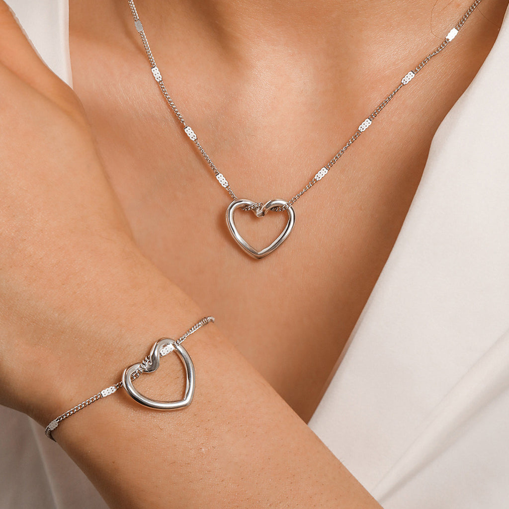 K Stainless Steel Hollow Heart Necklace And Bracelet Set
