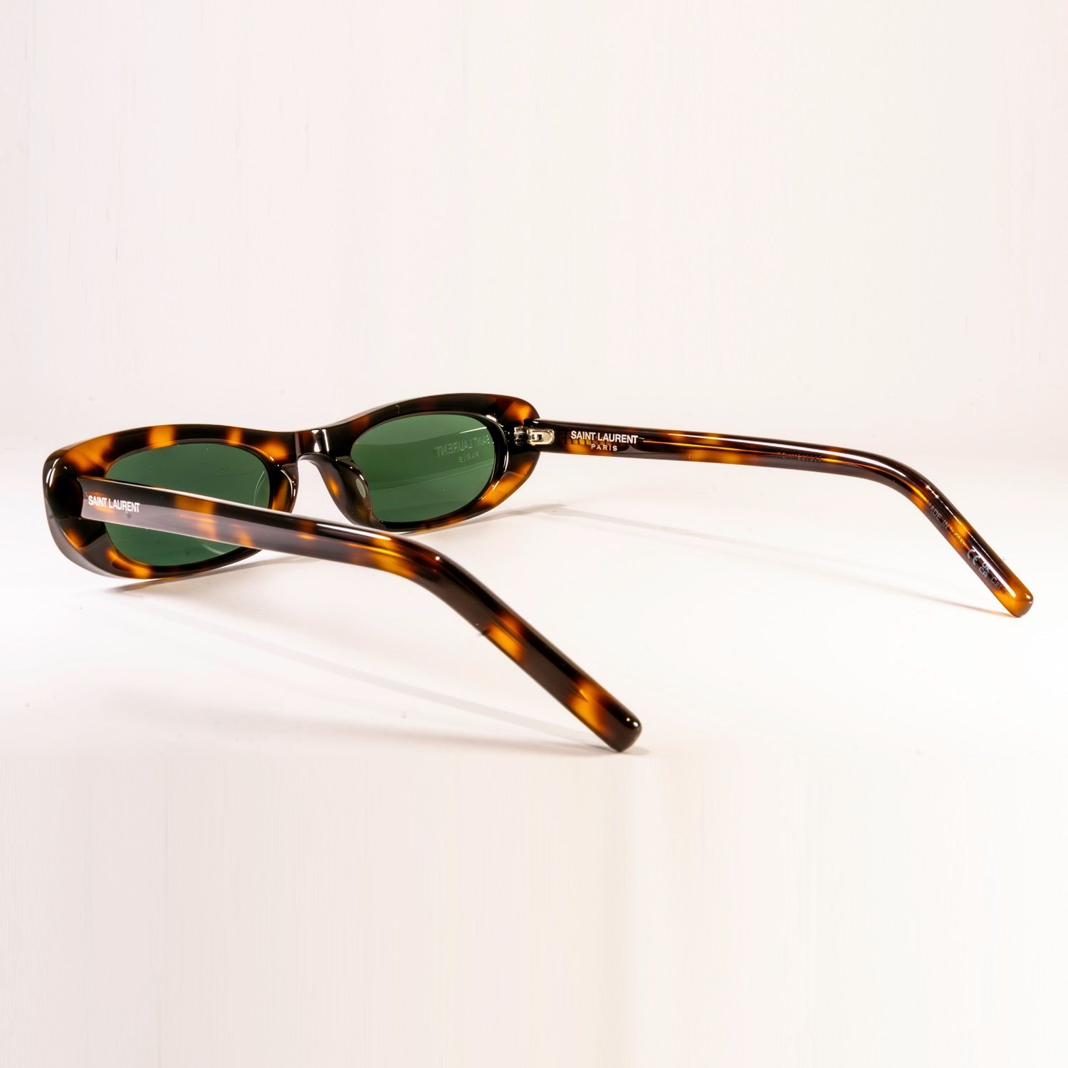K Saint Laurent Sunglasses SL 557