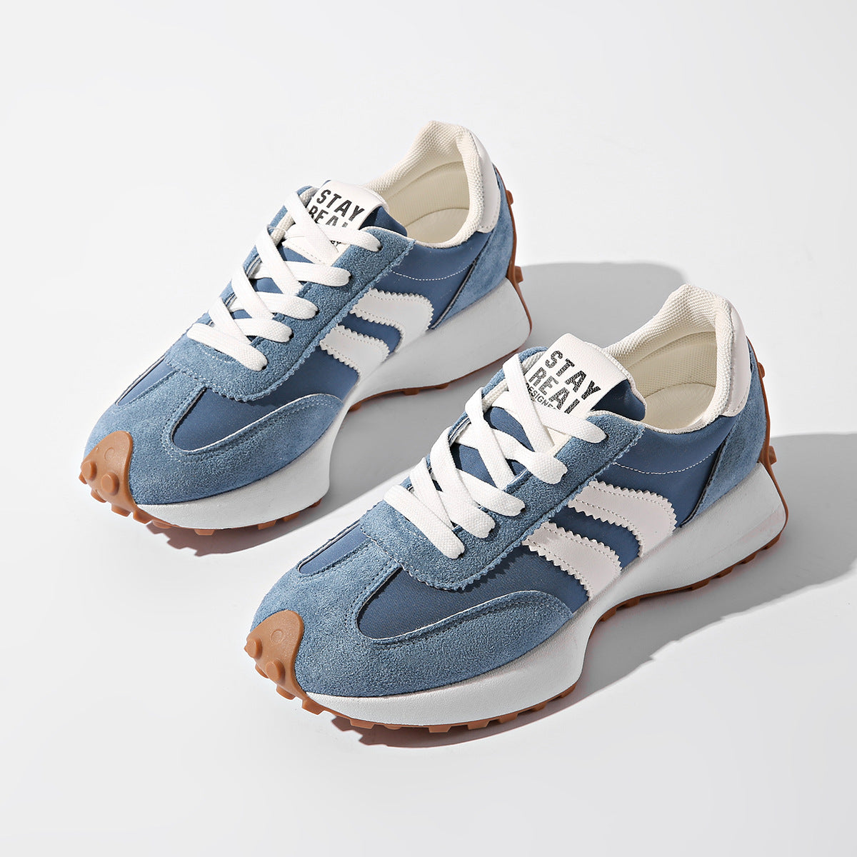 K Stripe Lace-up Sneakers Women's