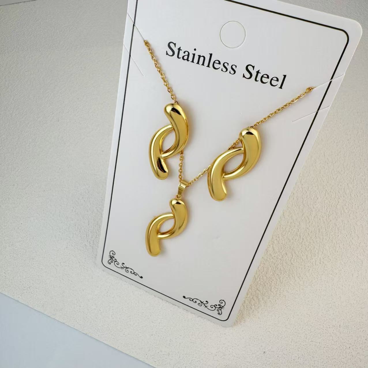 K New Stainless Steel Plated 18k Gold Necklace Earring Set