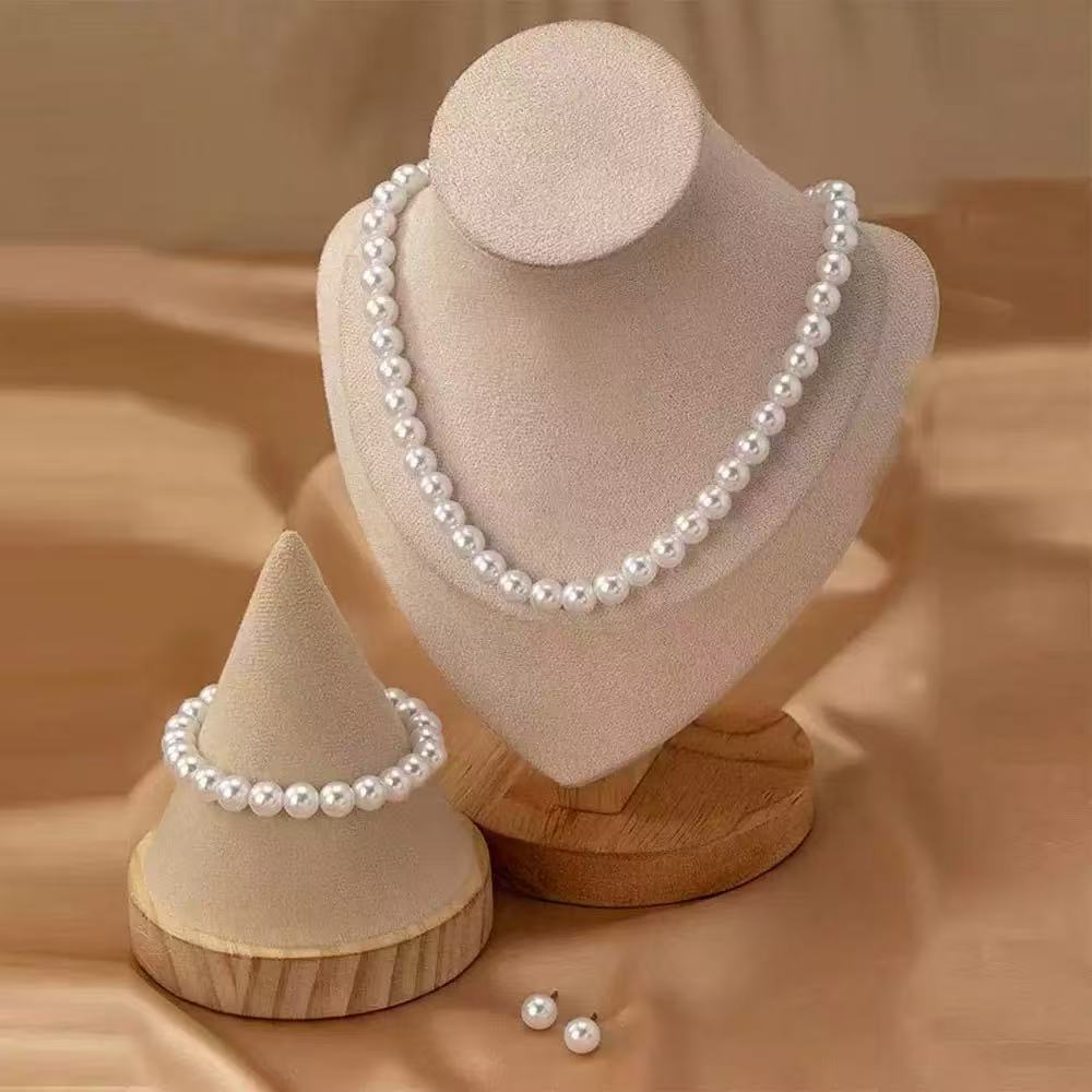 K Light-luxury Fashionable Three-piece Set Necklace Bracelet And Earrings