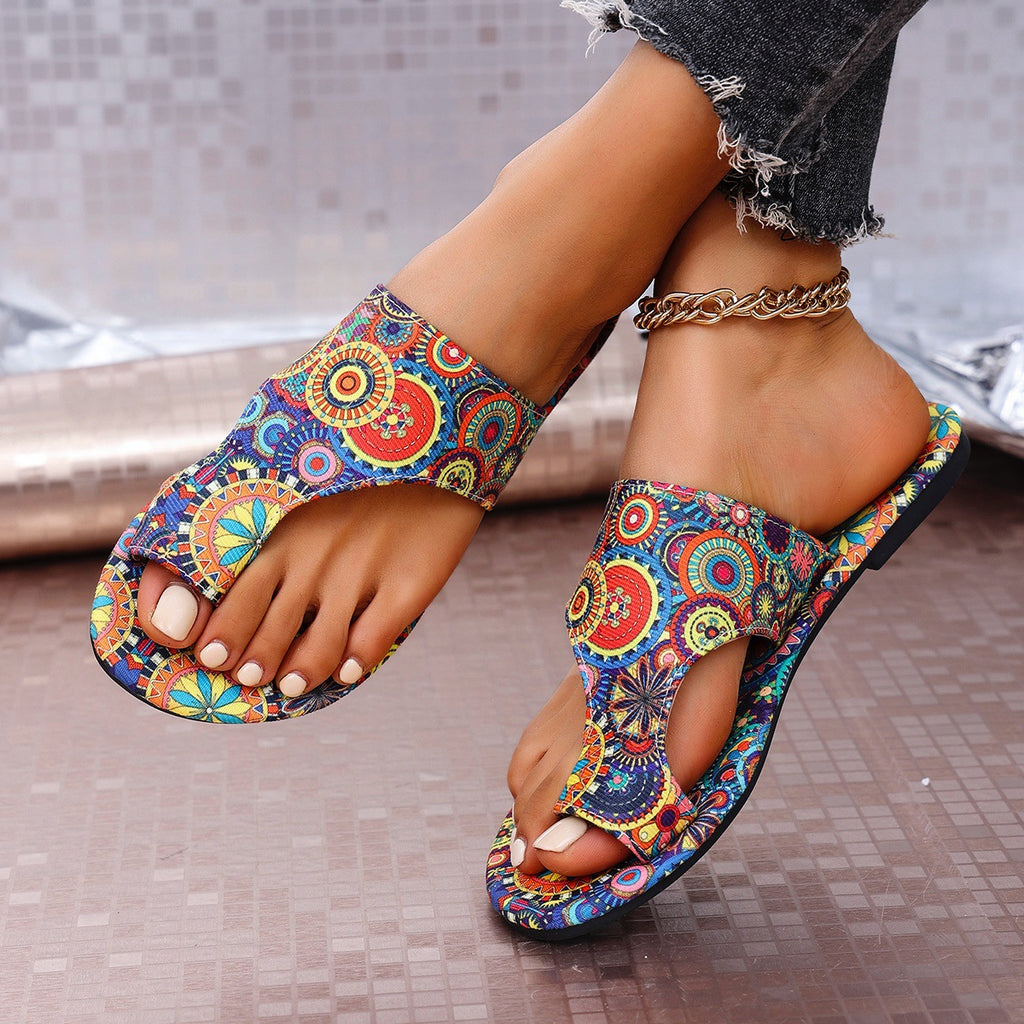 K Floral Flip-flops With A Flat Sole