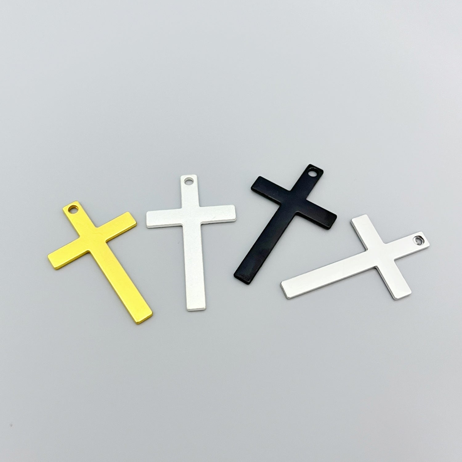 K Alloy Single-hole Cross Pendant Accessory