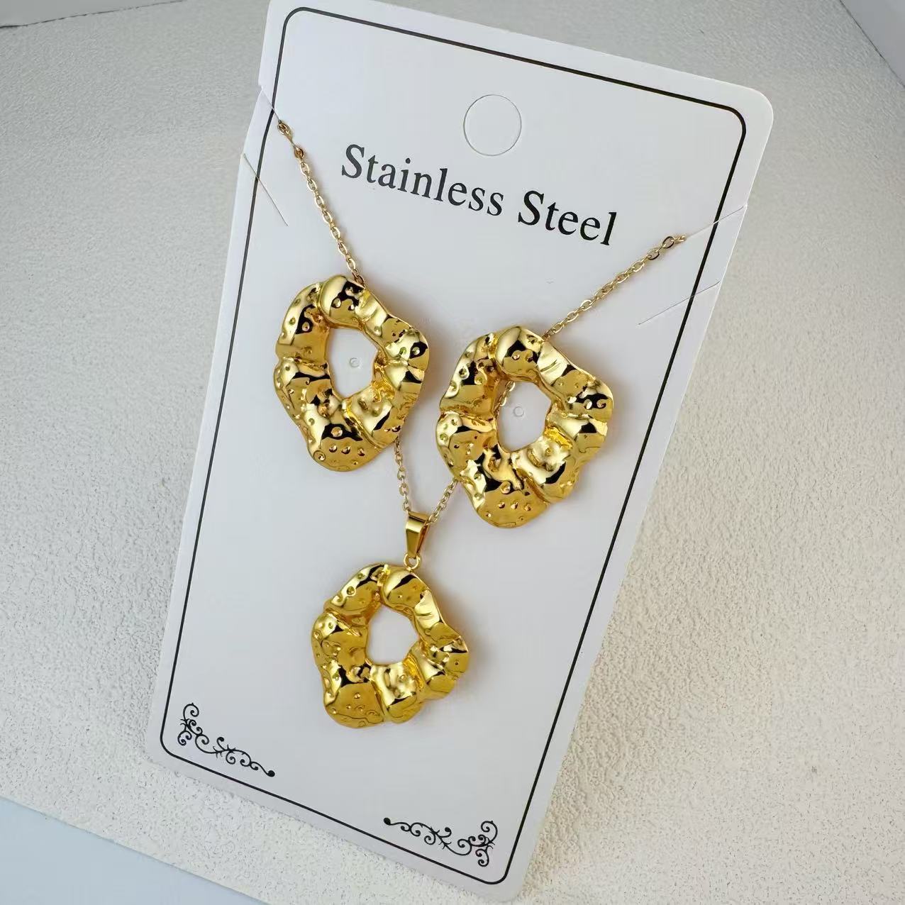 K New Stainless Steel Plated 18k Gold Necklace Earring Set