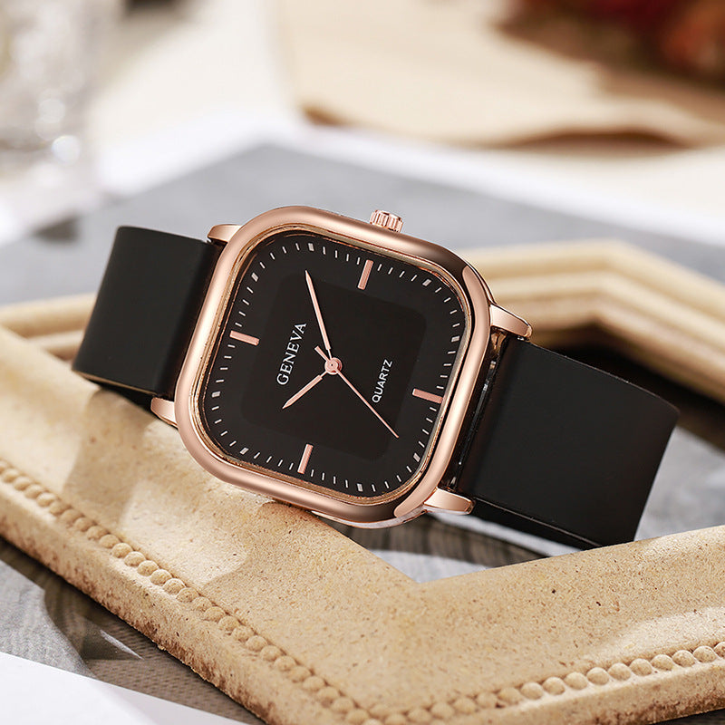 K Women's Silicone Strap Fashionable Rose Gold Watch