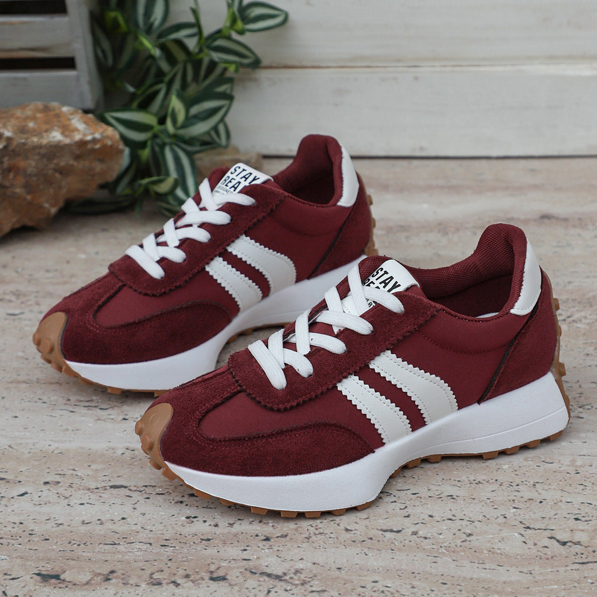K Stripe Lace-up Sneakers Women's