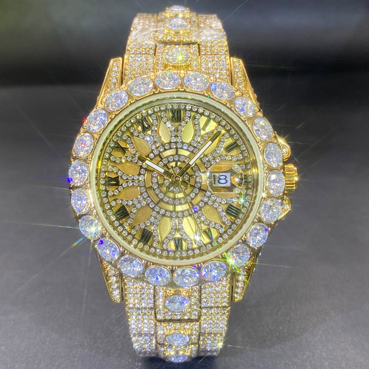 K Fully Diamond-encrusted, Ultra-glitzy Hip-hop Watch