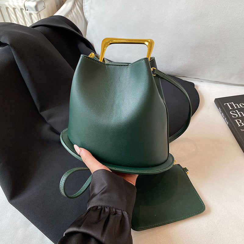 K Large-capacity Fashionable Tote Bucket Bag