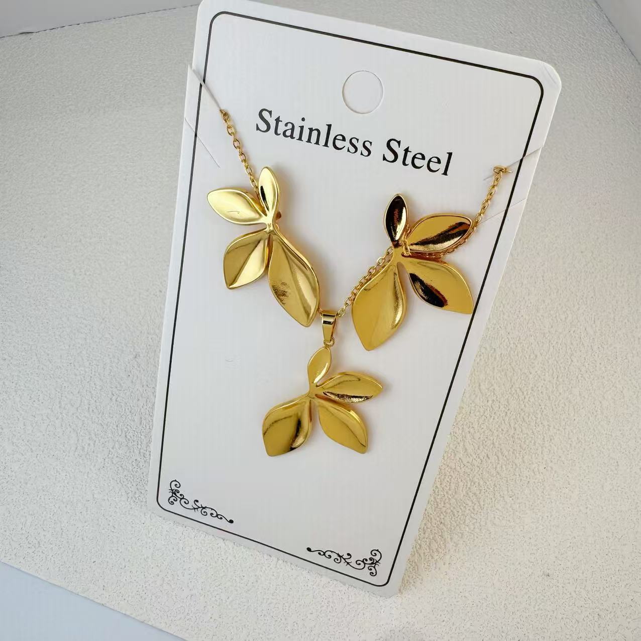 K New Stainless Steel Plated 18k Gold Necklace Earring Set