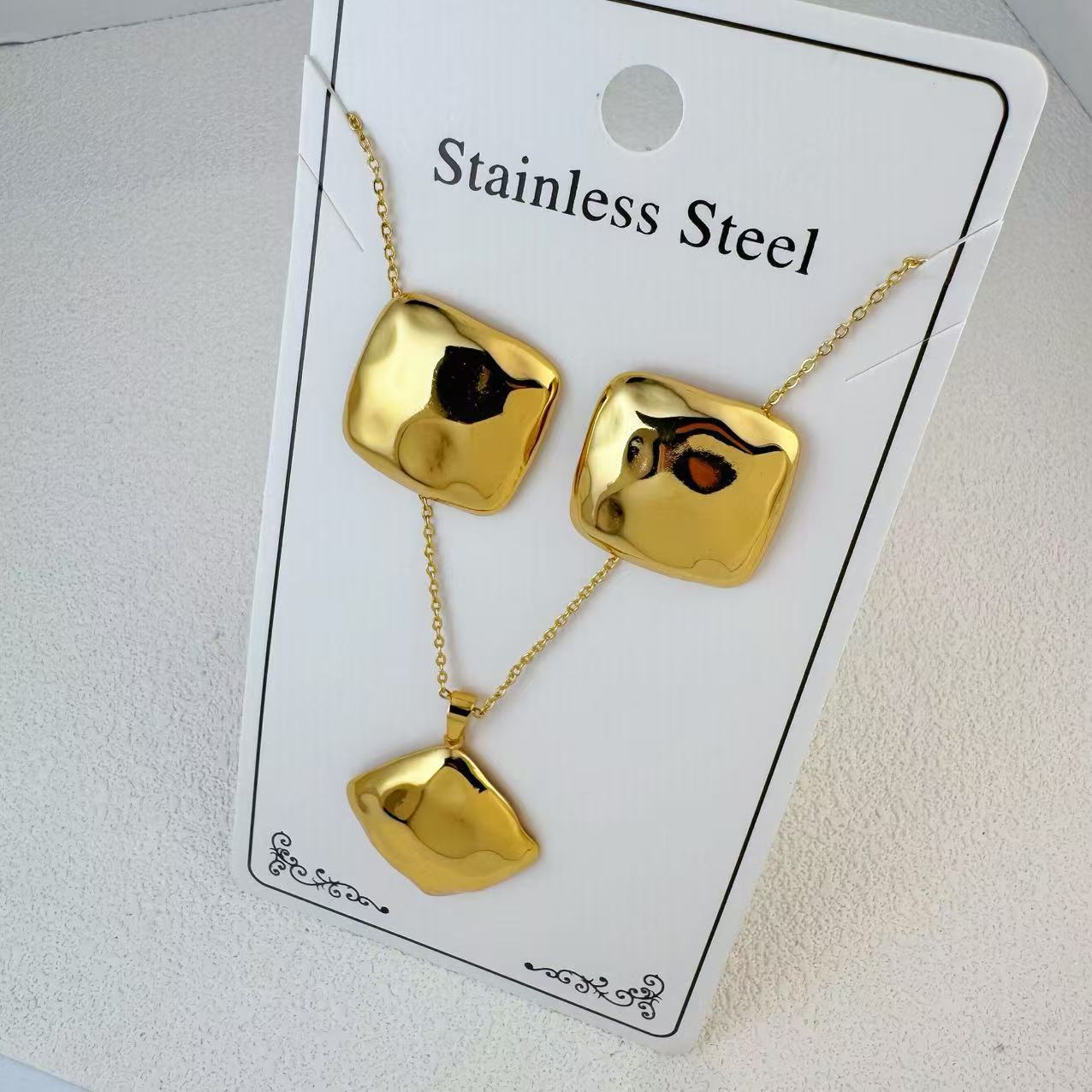 K New Stainless Steel Plated 18k Gold Necklace Earring Set