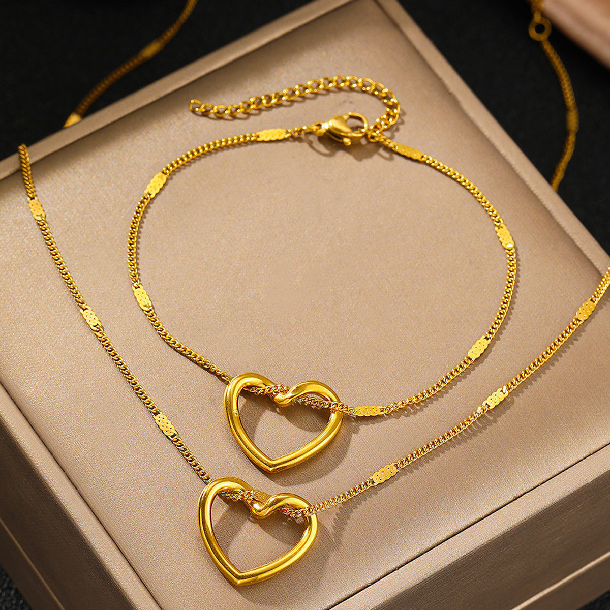 K Stainless Steel Hollow Heart Necklace And Bracelet Set